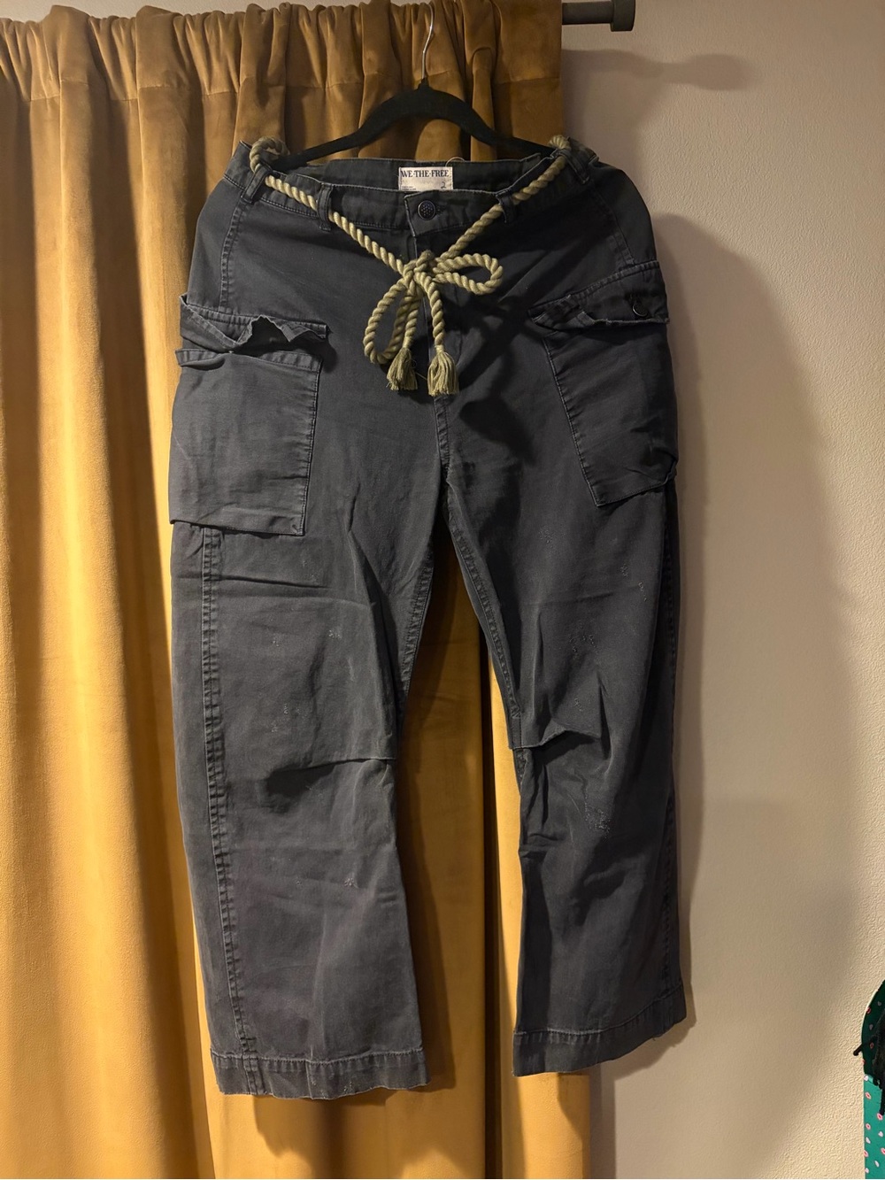 Women's free people Mo I Cargo Jeans with Rope Belt